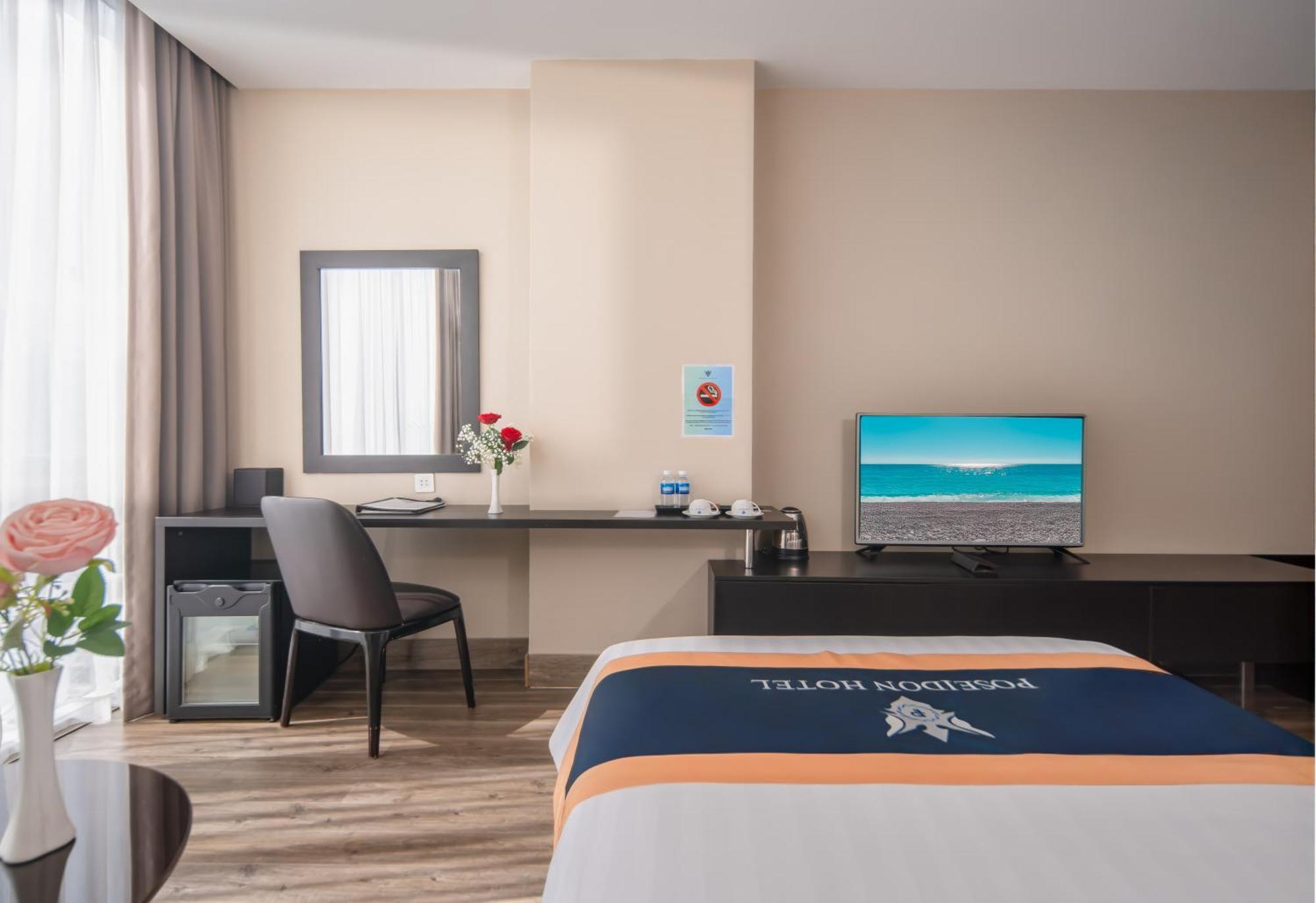 Hotel Poseidon Nha Trang Exterior foto